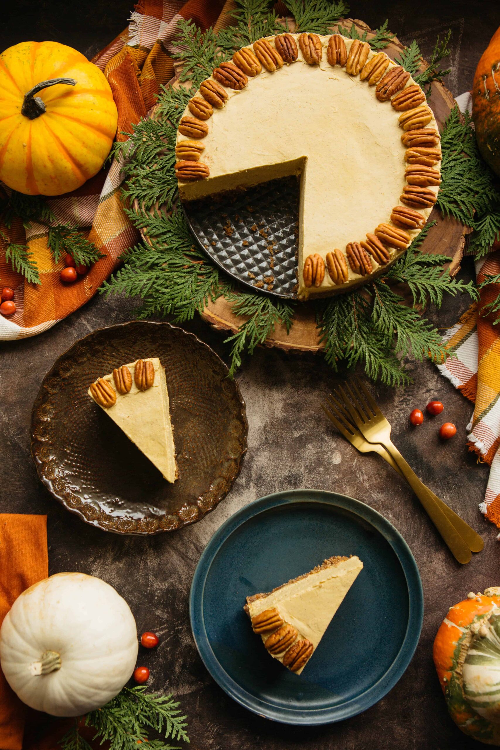 Raw Vegan Pumpkin Cheesecake | ColeyCooks.com