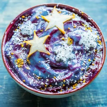 The Art of the Smoothie Bowl by Nicole Gaffney - Starry Night Galaxy Smoothie Bowl