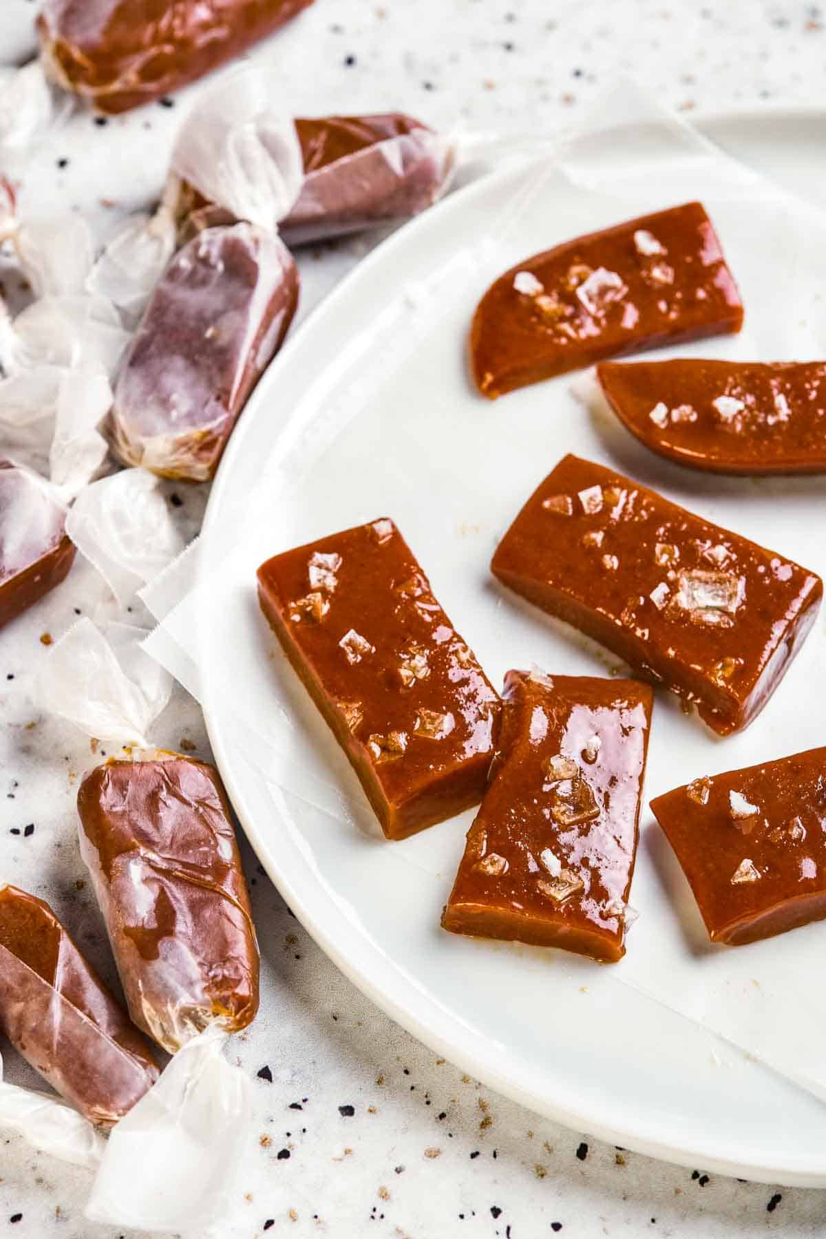 https://coleycooks.com/wp-content/uploads/2023/06/chewy-homemade-sea-salted-caramels-10.jpg