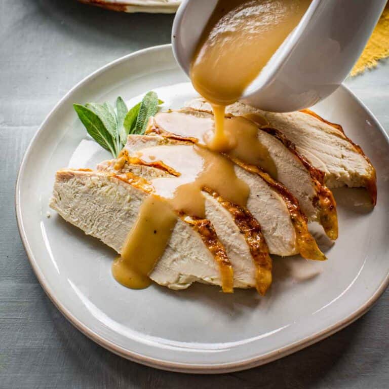 Perfect Homemade Turkey Gravy for Thanksgiving